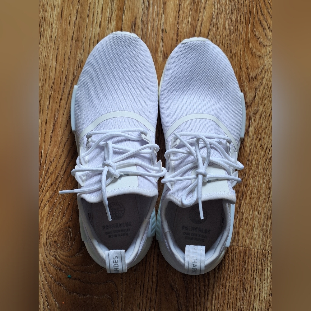 adidas Women's NMD R1 Primeblue Triple White Skate Shoes/Sneakers Size 9 US - Picture 10 of 16